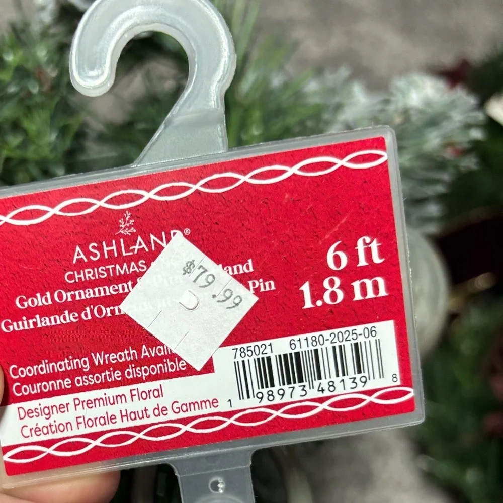 Ashland add festive